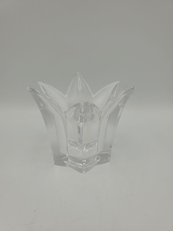 6 petal flower crystal candle holder