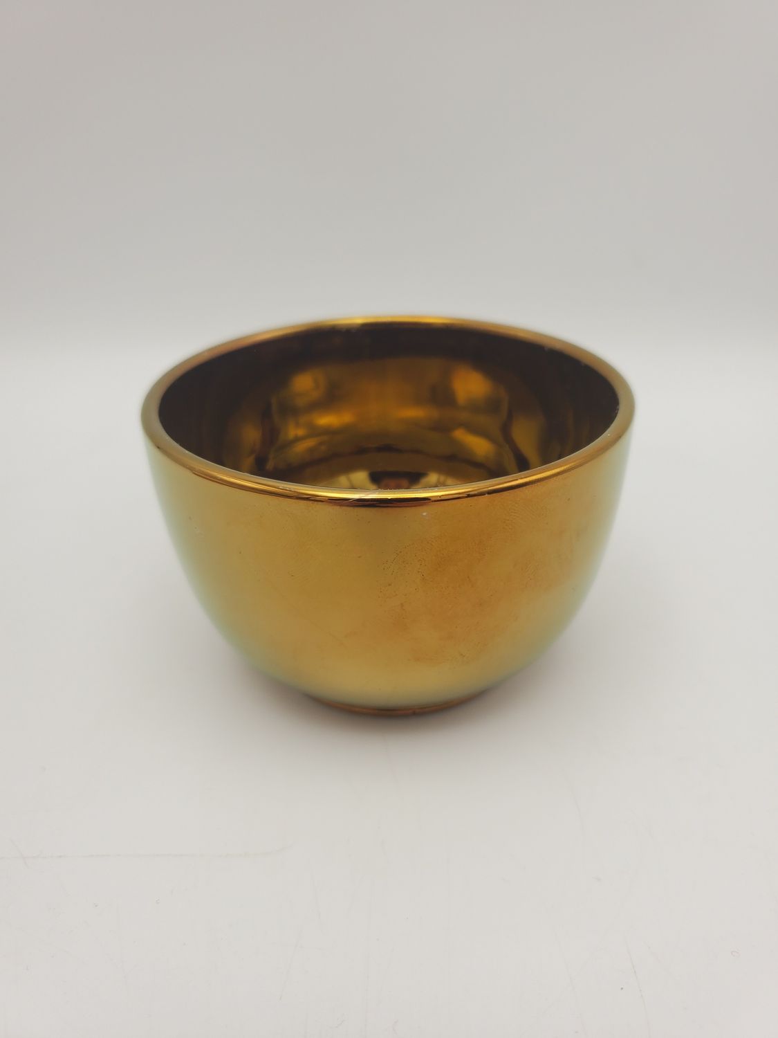 Wade England copper lusterware bowl