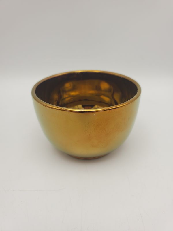 Wade England copper lusterware bowl