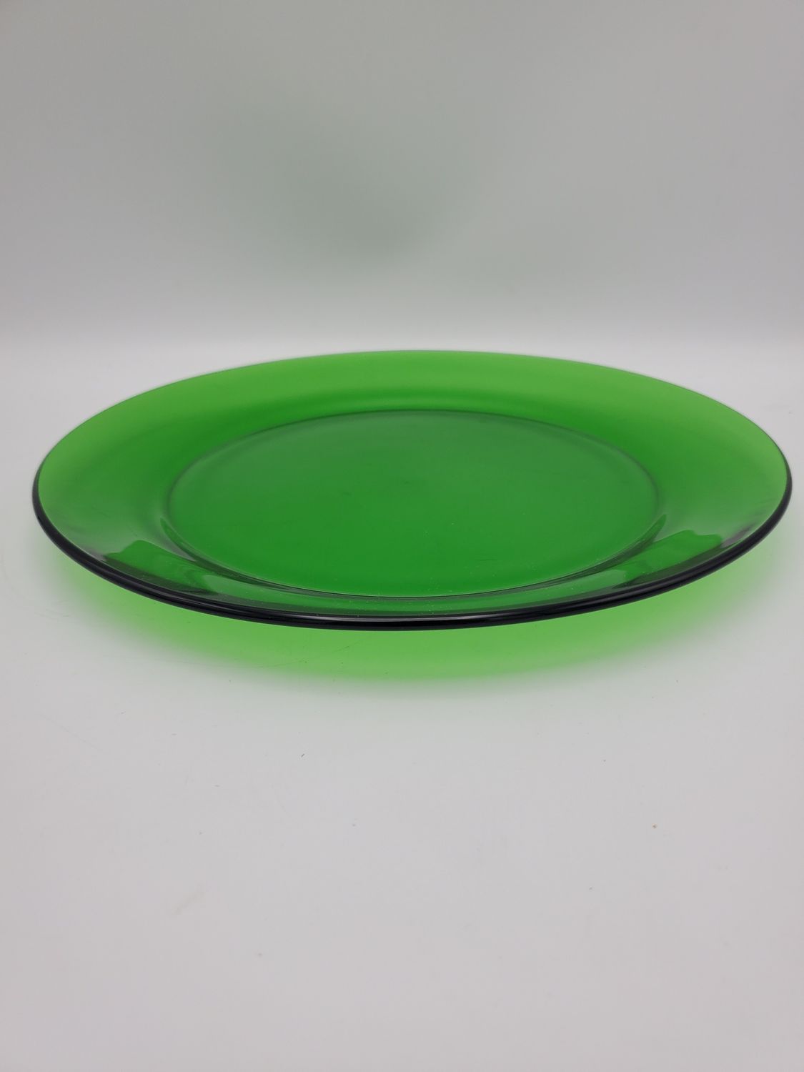Green glass plate