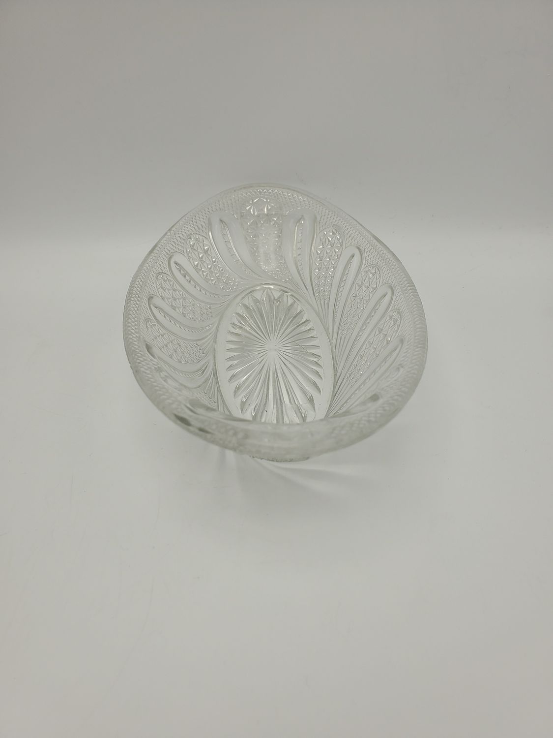 Antique EAPG Feather Oval Bowl