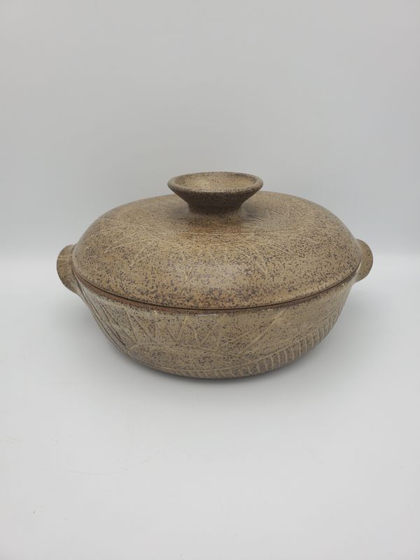 Handcrafted Vintage Stoneware Casserole Dish w/Lid