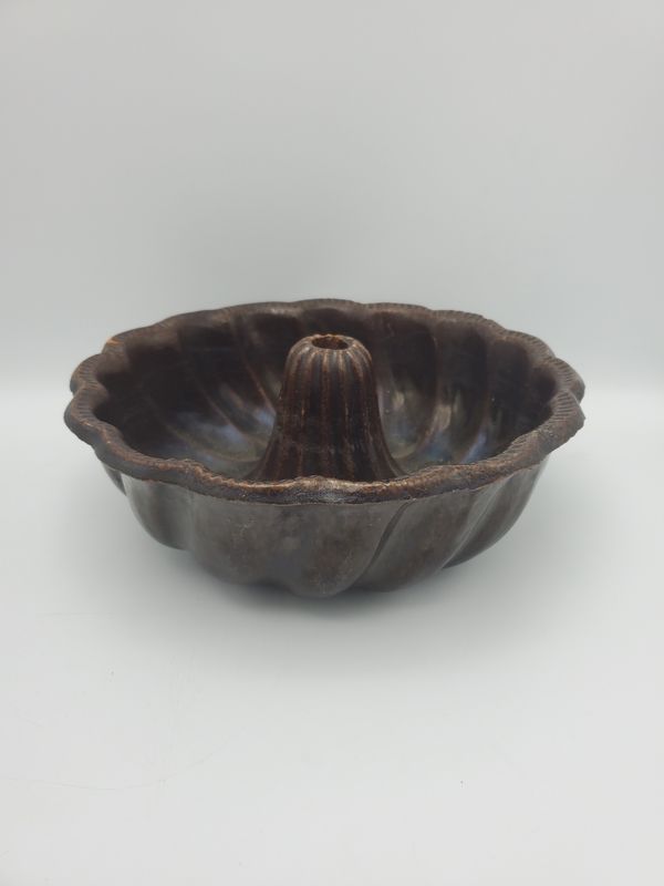 Brown Glazed Stoneware Antique Kugelhopf