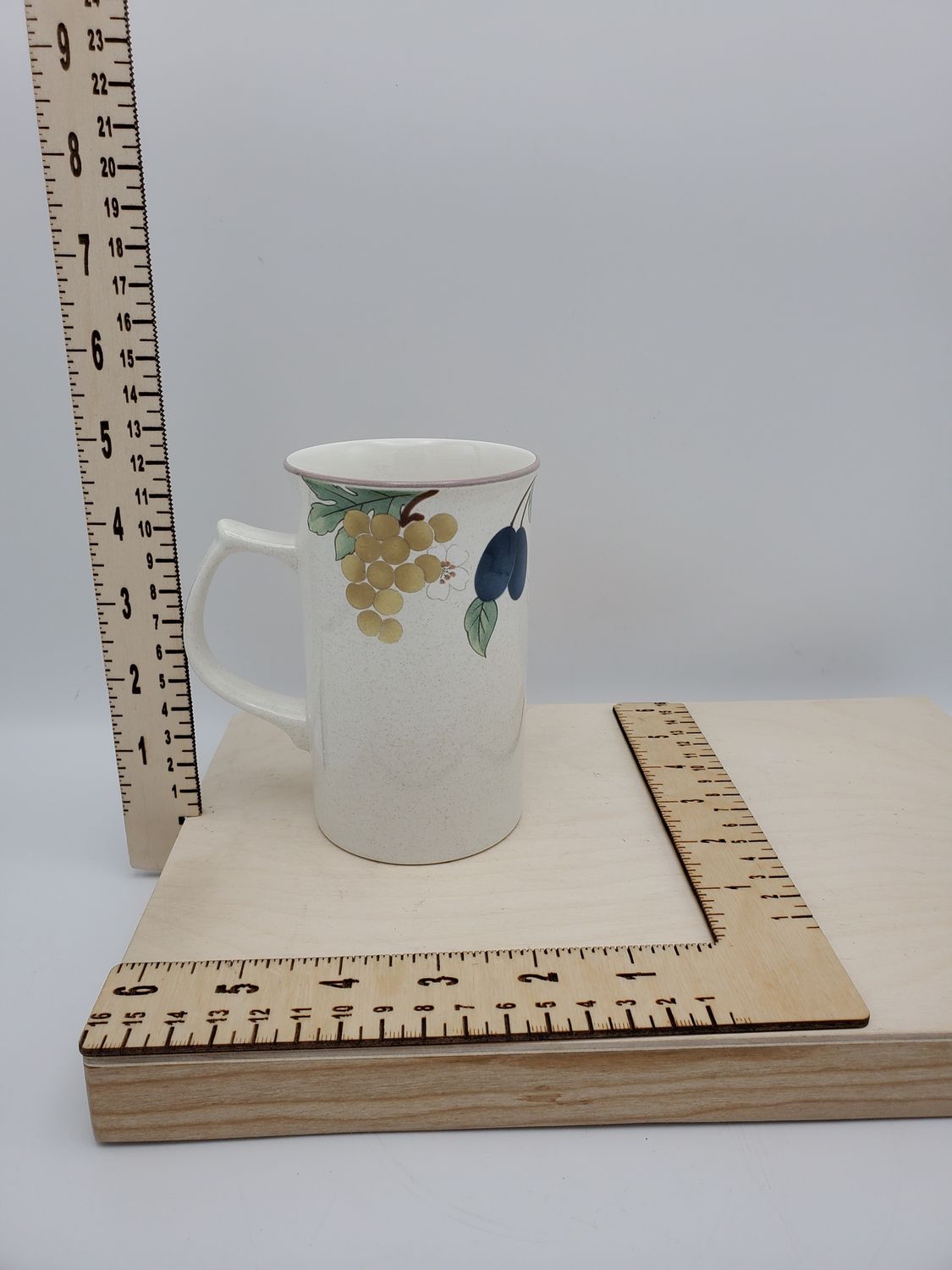 Mikasa Country Classics Fruit Panorama Dish Set