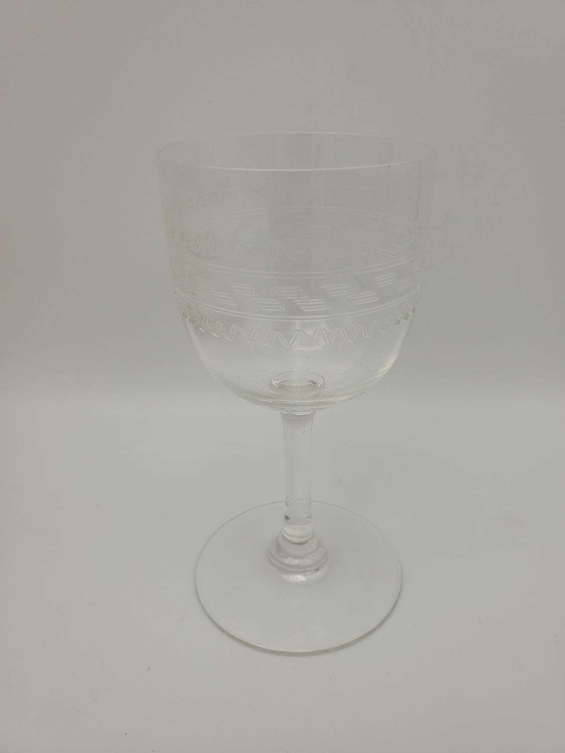 Etched Vint Crystal Wine Glasses Set of 4