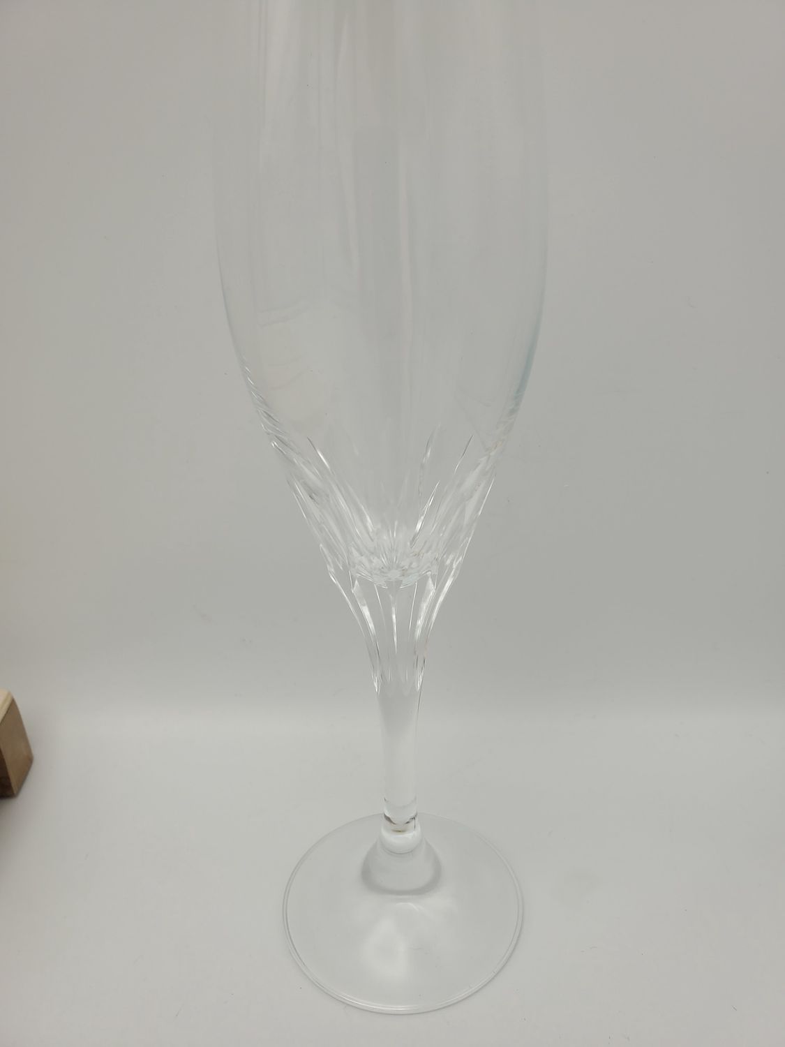 Set of 6 Tall-Bowl Cut-Crystal Champagne Flute