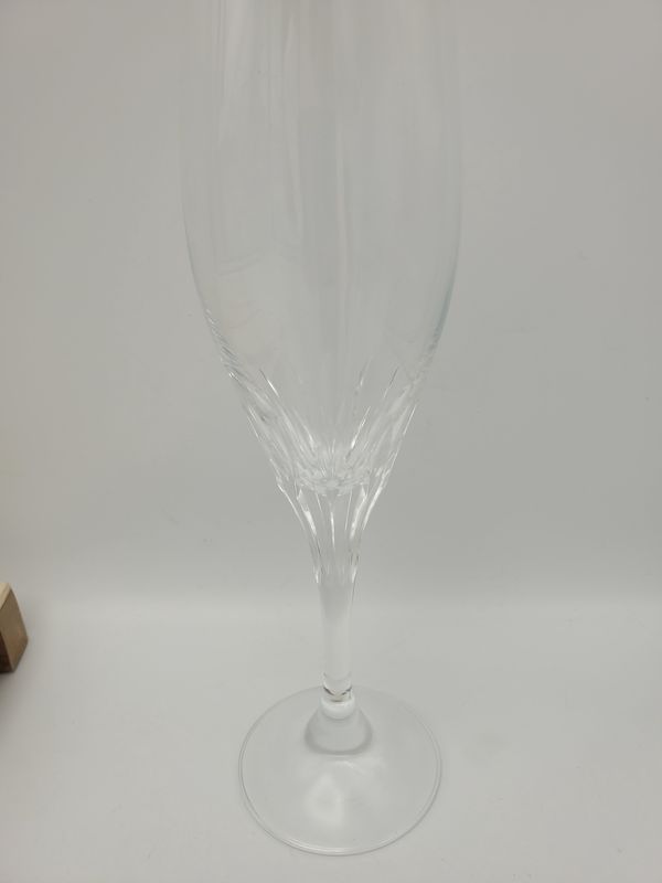 Set of 6 Tall-Bowl Cut-Crystal Champagne Flute
