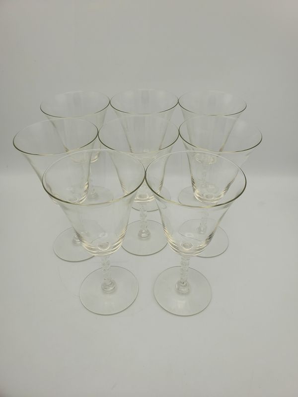 Twisted Stem Vintage Flared Wine Glass