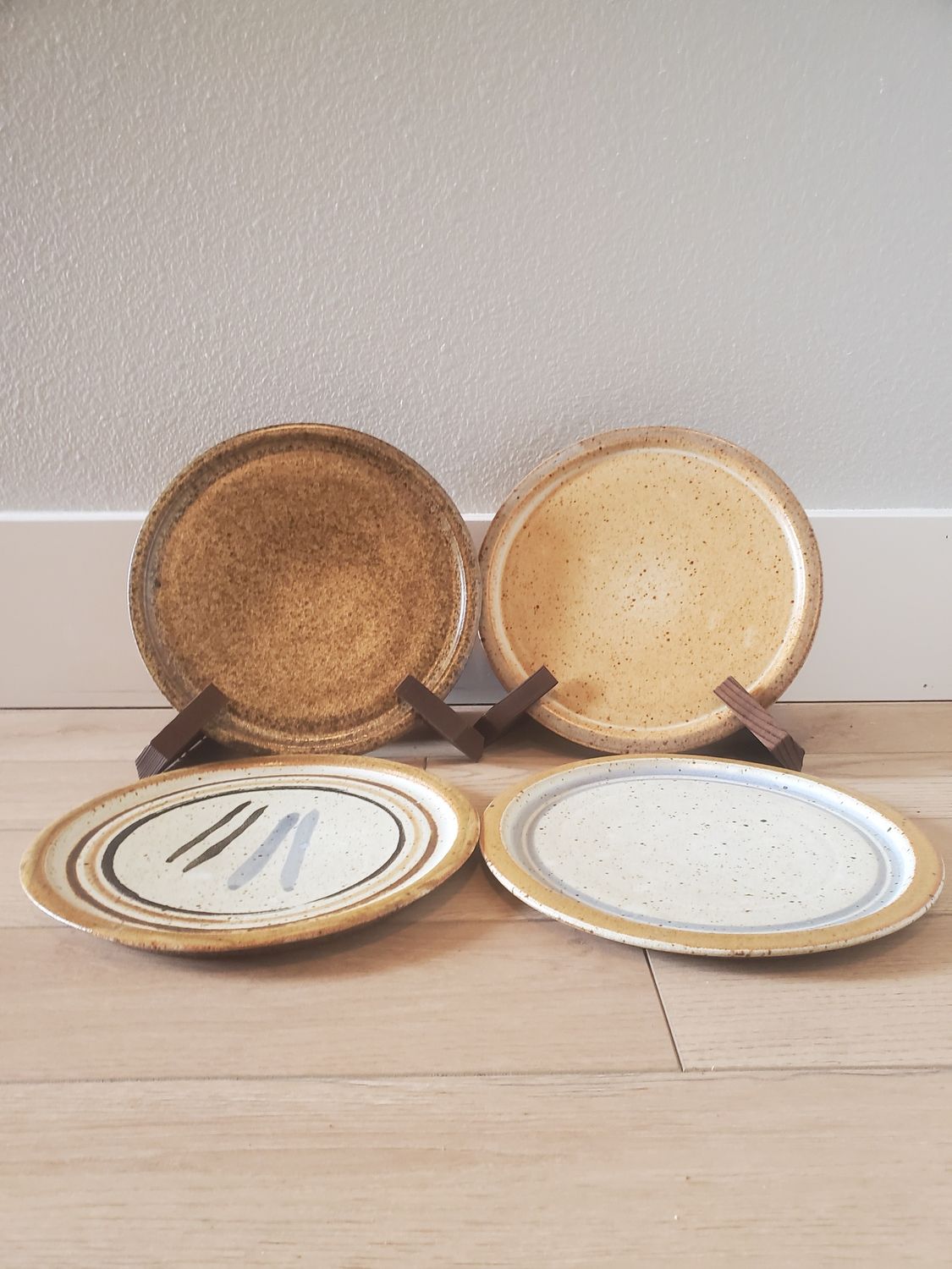 Kelly McCarty Plates, Set of 4