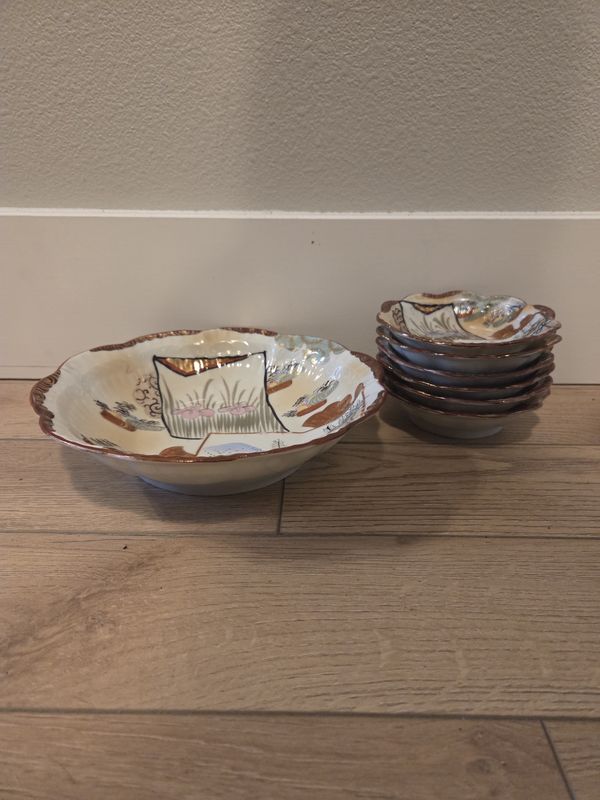 Nippon Geisha Scalloped Dish, set 7