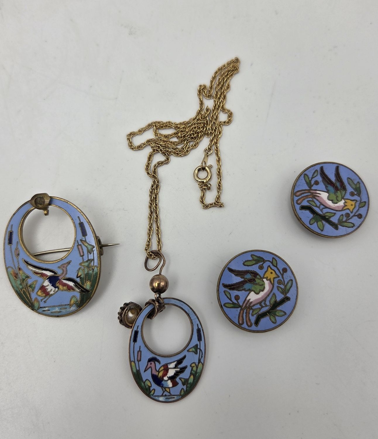 Guilloché Enamel Bird Vint. Jewelry Set