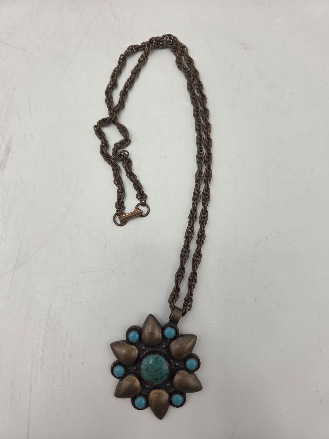 Vint Bronze Turquoise Flwr Pendant