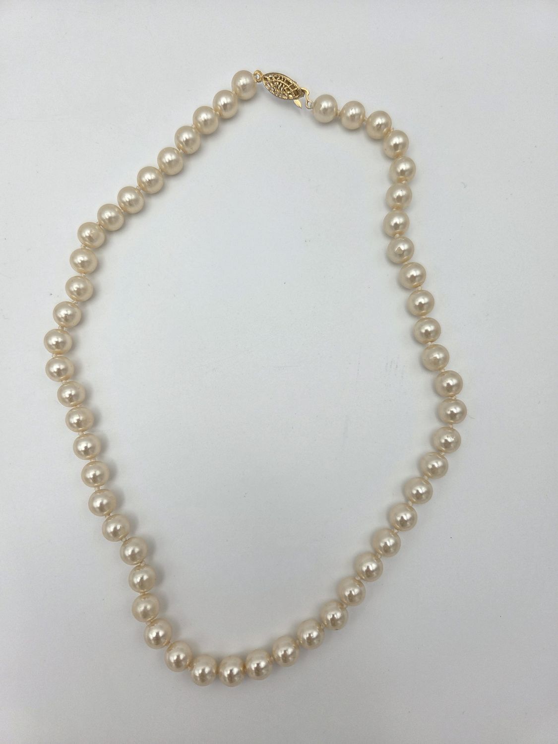 Vintage Faux Pearl Filigree Clasp Necklace