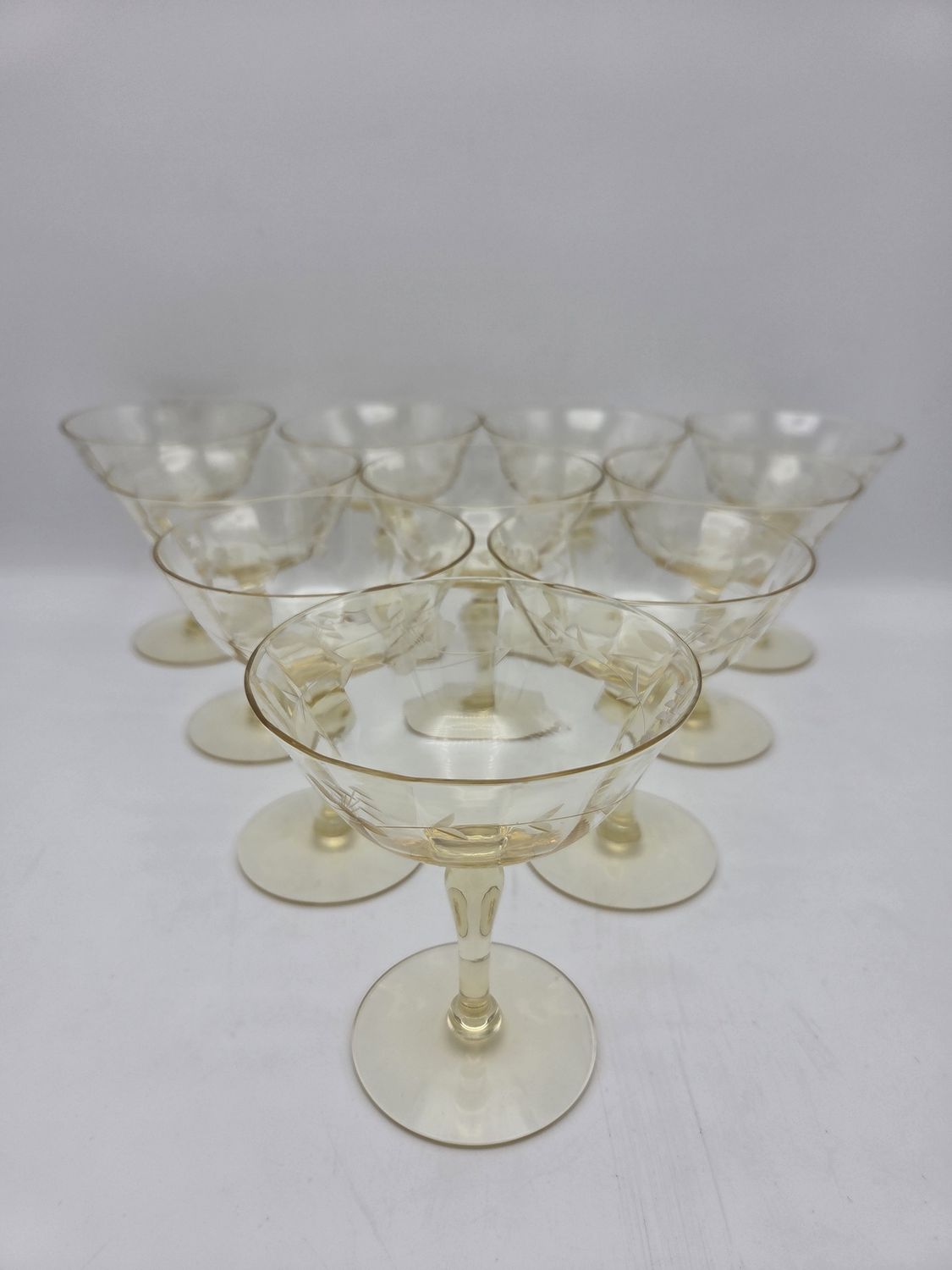 Vintage Etched Amber Stem Champagne / Cocktail Coup, Set of 10e