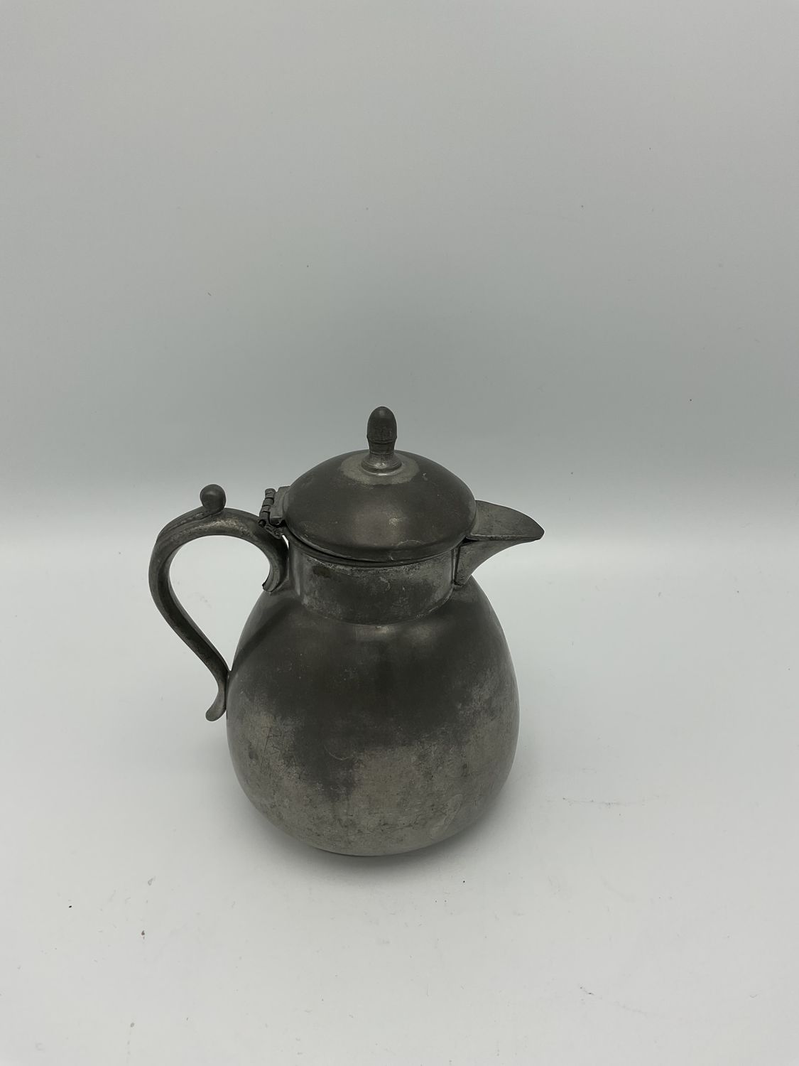 Winthrop Pewter Vintage Lidded Pitcher