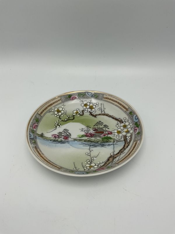 Japanese Hand-Painted Vintage Porcelain Plates, Set of 3