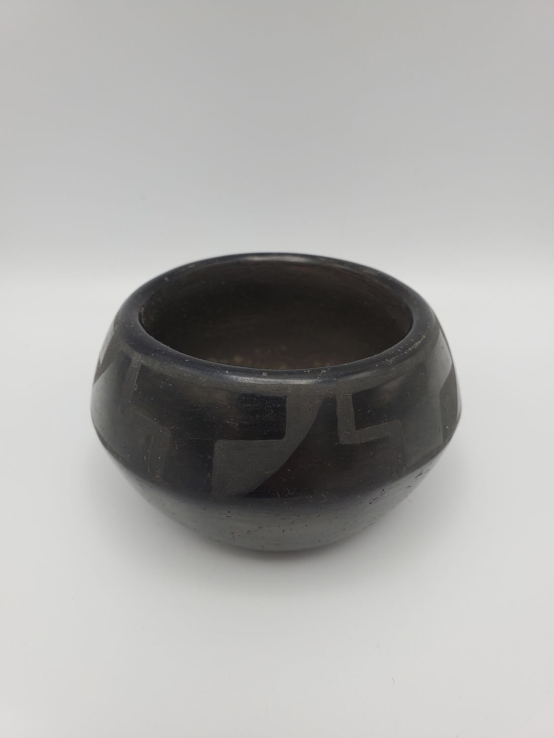 Seed Pot Native American Pottery Blackware