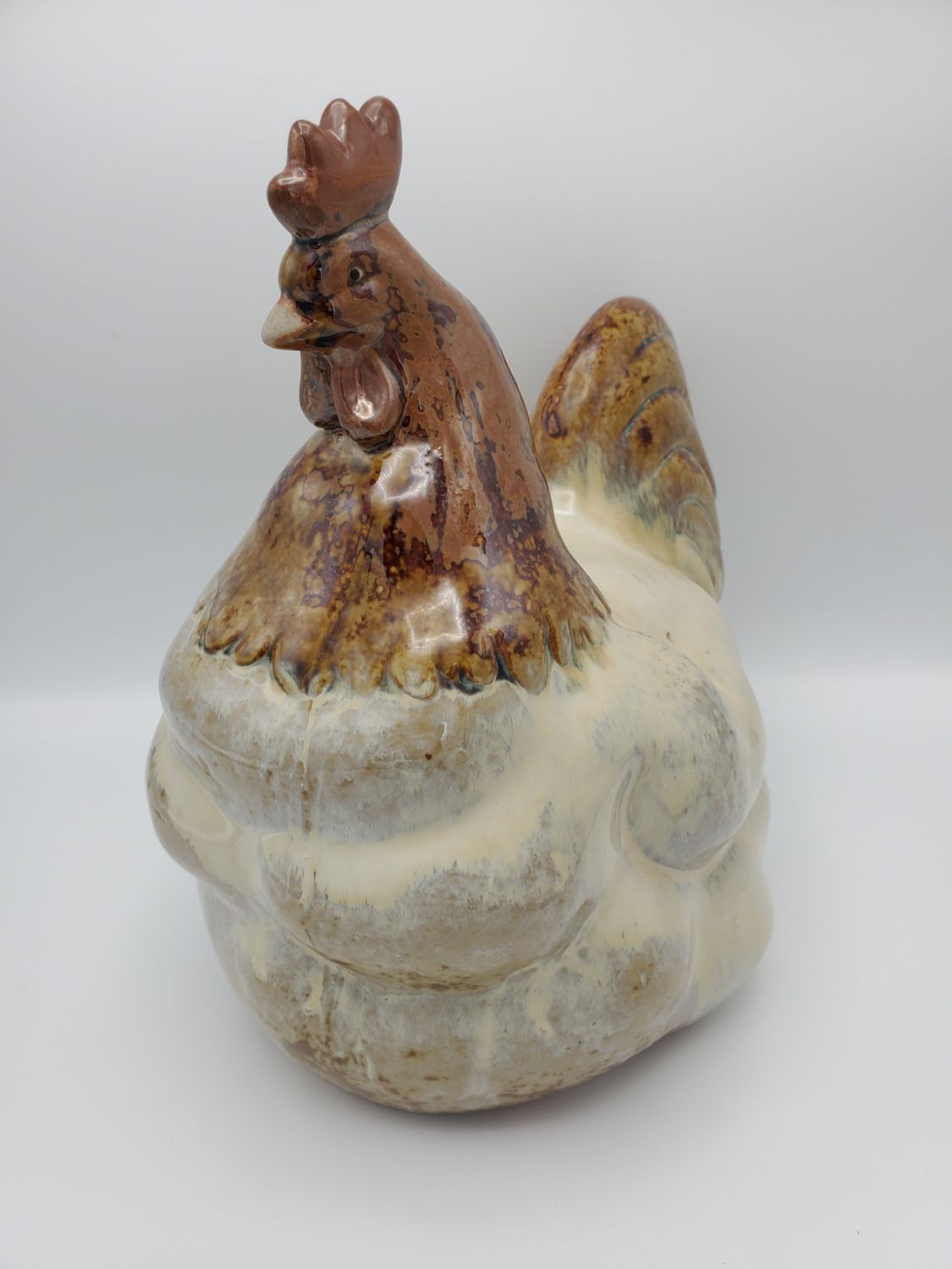 Hen / Chicken Ceramic