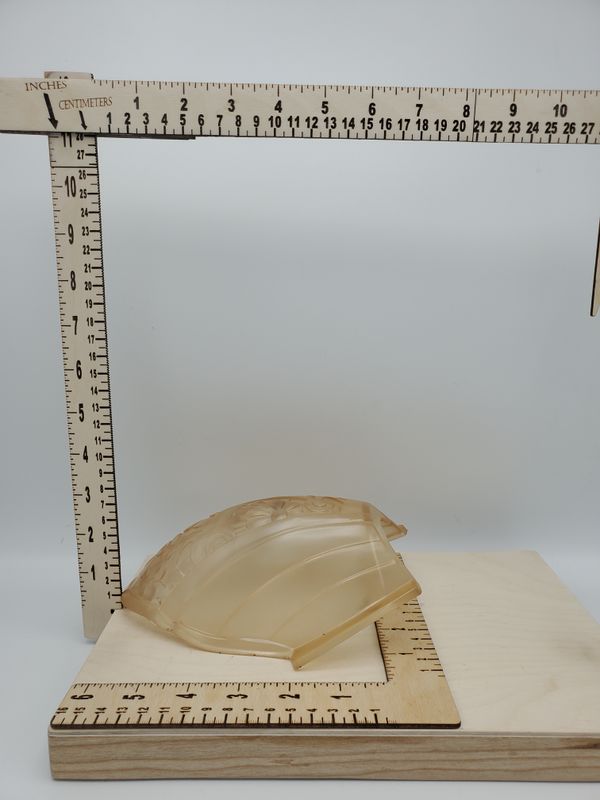 Glass and tin fixture