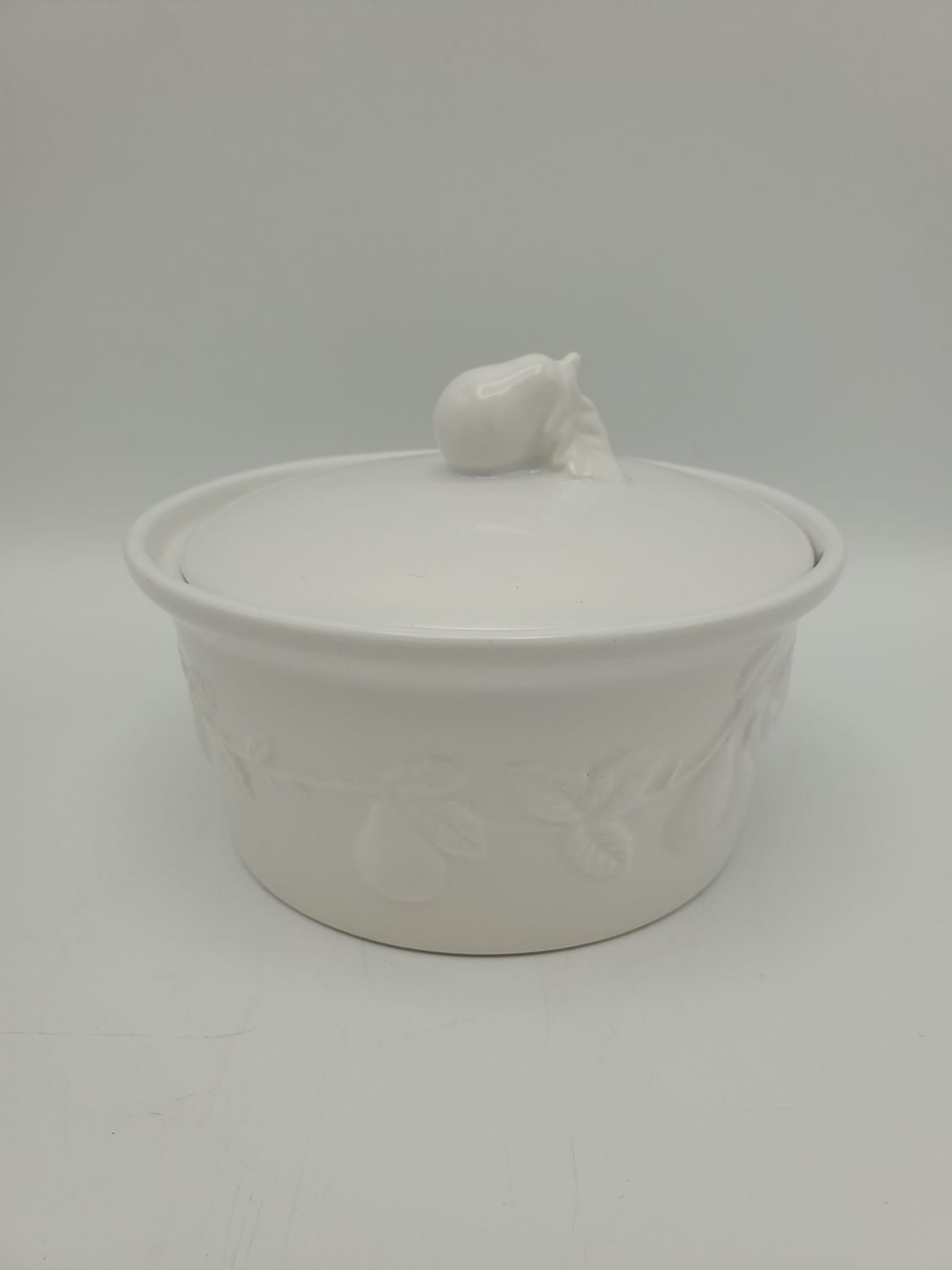 Pear Vintage White Ceramic Butter Dish