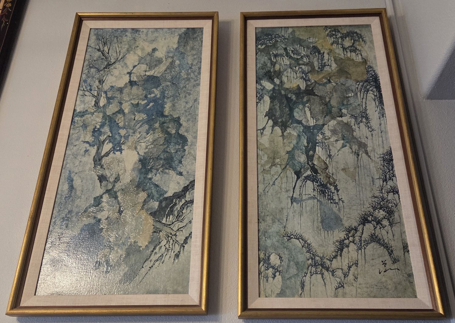 Pair Mntn in the Mist by Tseng-Ying Pang