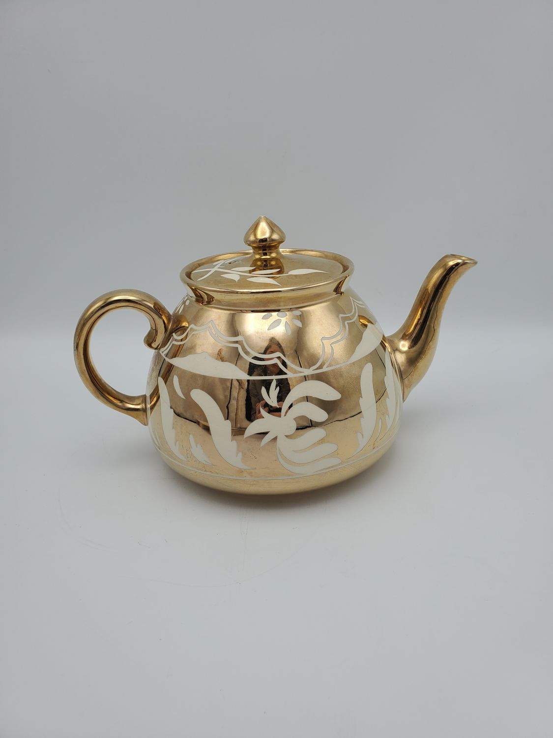 Gibsons Gold Lusterware Round Teapot