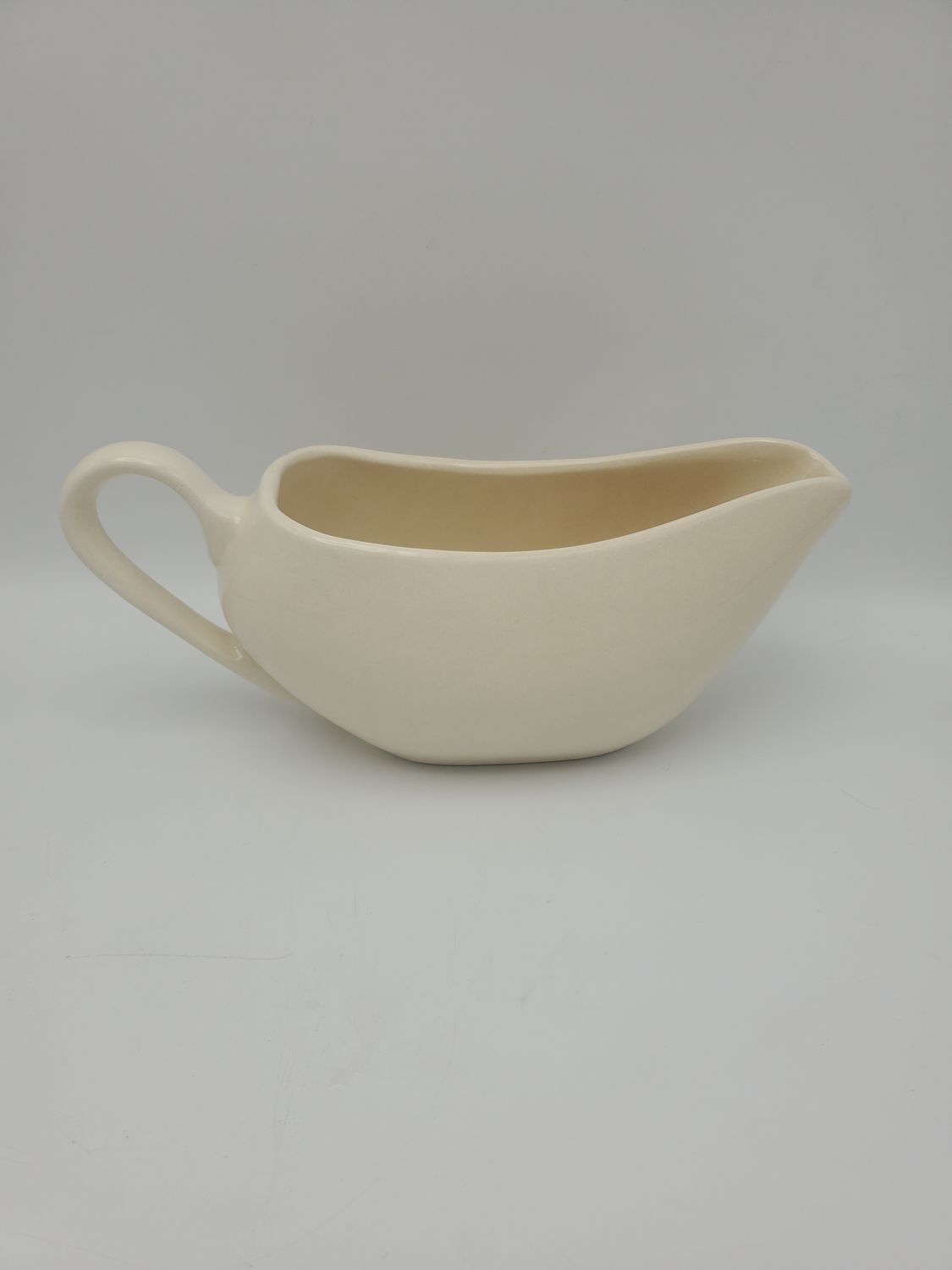 Ivory Ceramic Gravy Boat 11" Modern Creamer / Sauce Server