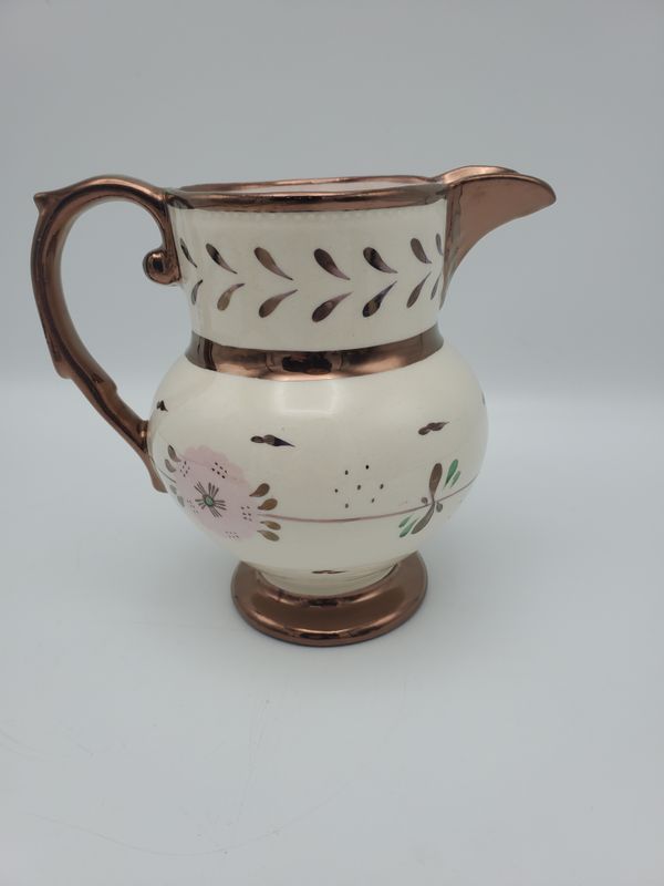 Cumbow Lustre Pink &amp; White Vintage Creamer