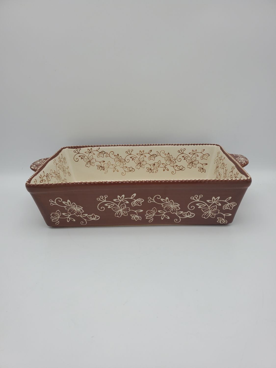 Temptations by Tara baking dish 13in