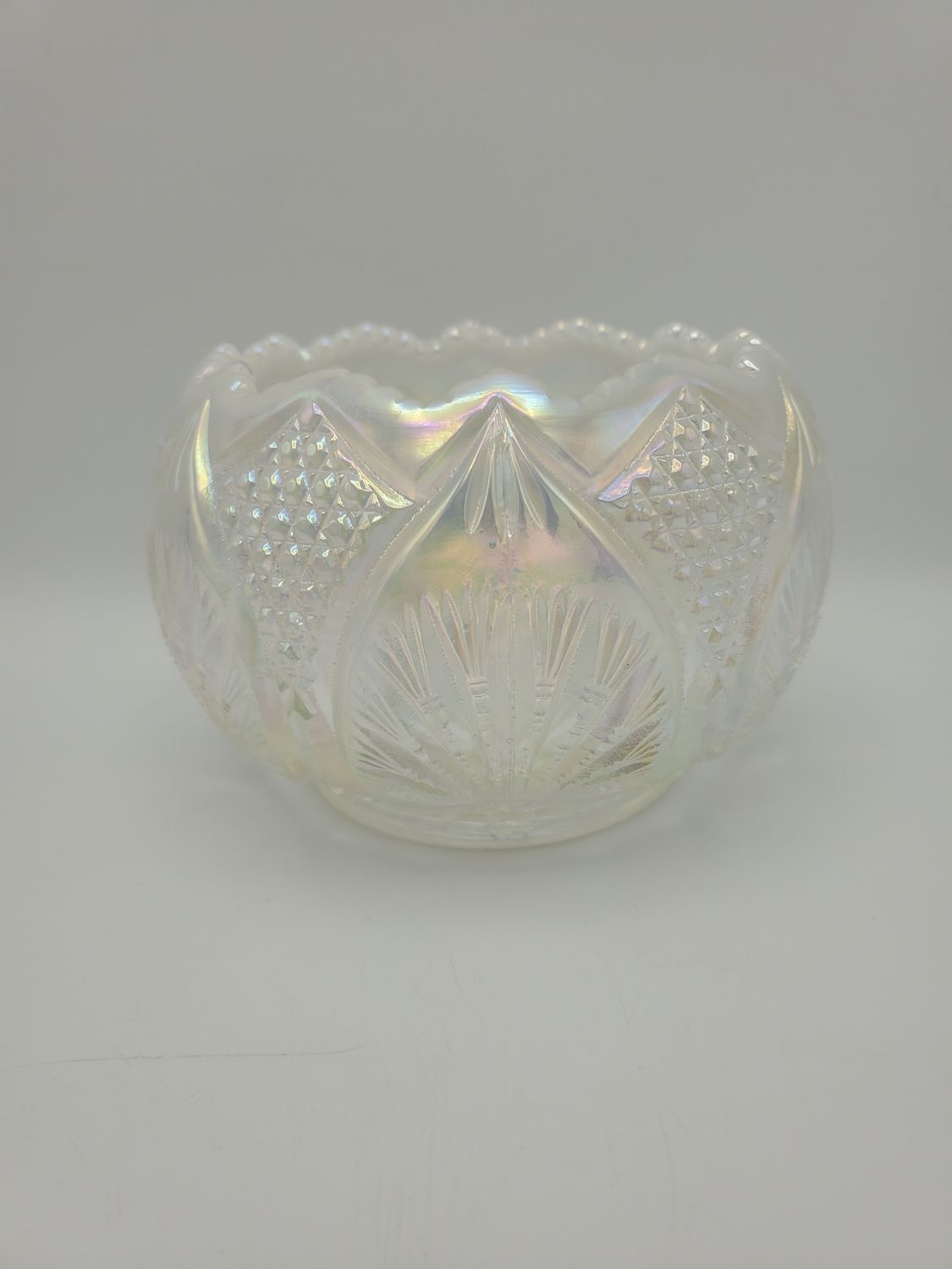 Opalescent Fenton rose bowl