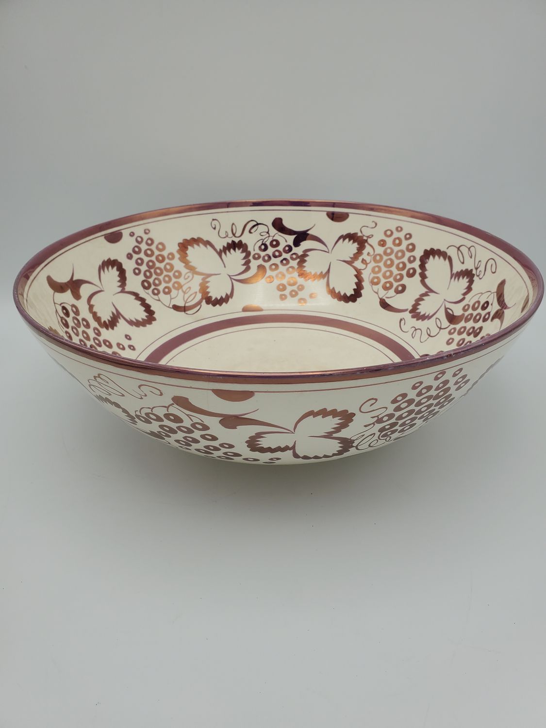 Gray's Pottery Lusterware Bowl
