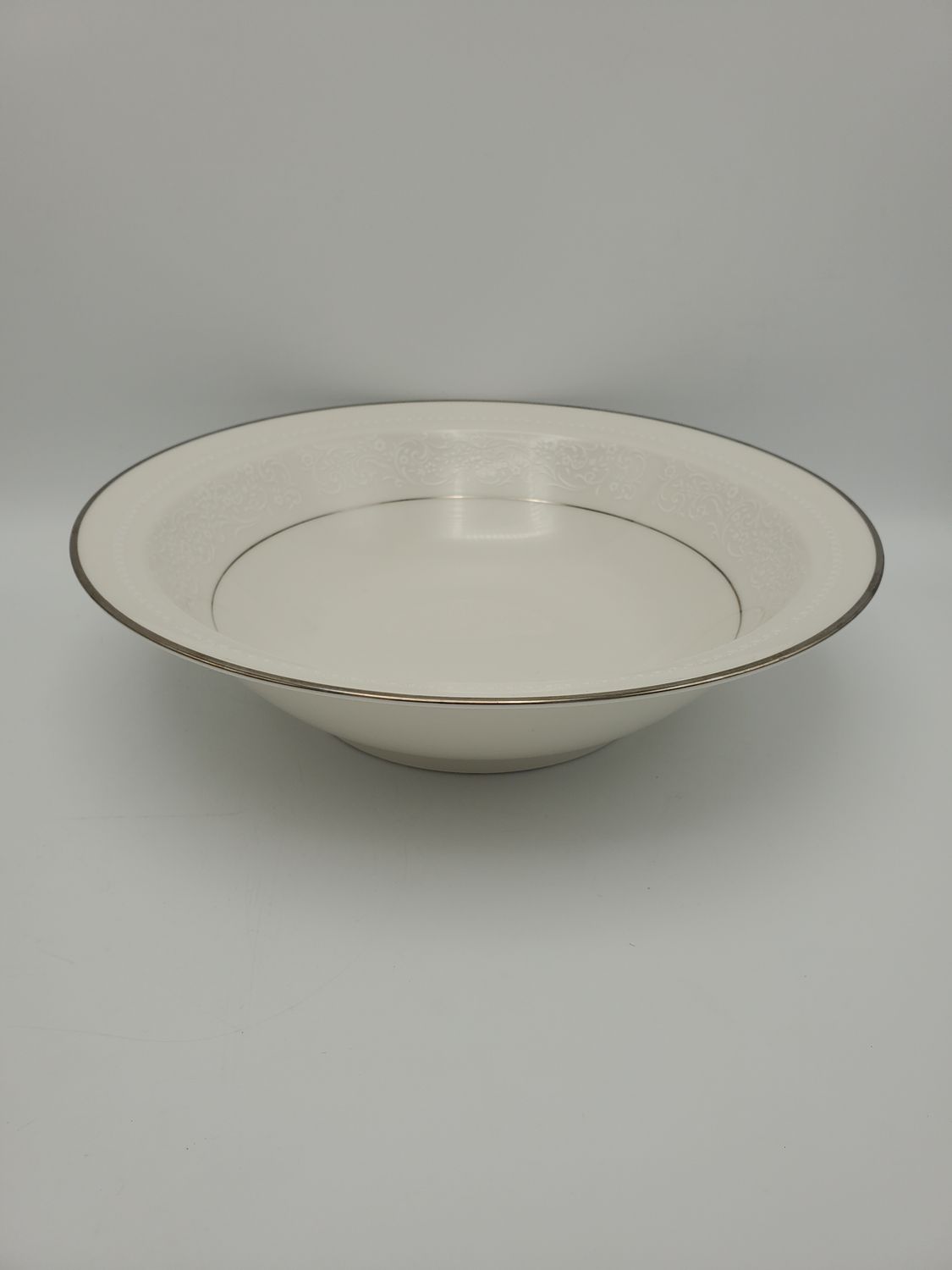 Noritake Ivory China Sorrento Serving Bowl