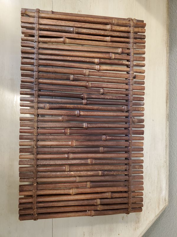Bamboo Reed Vintage Riser Display Stand