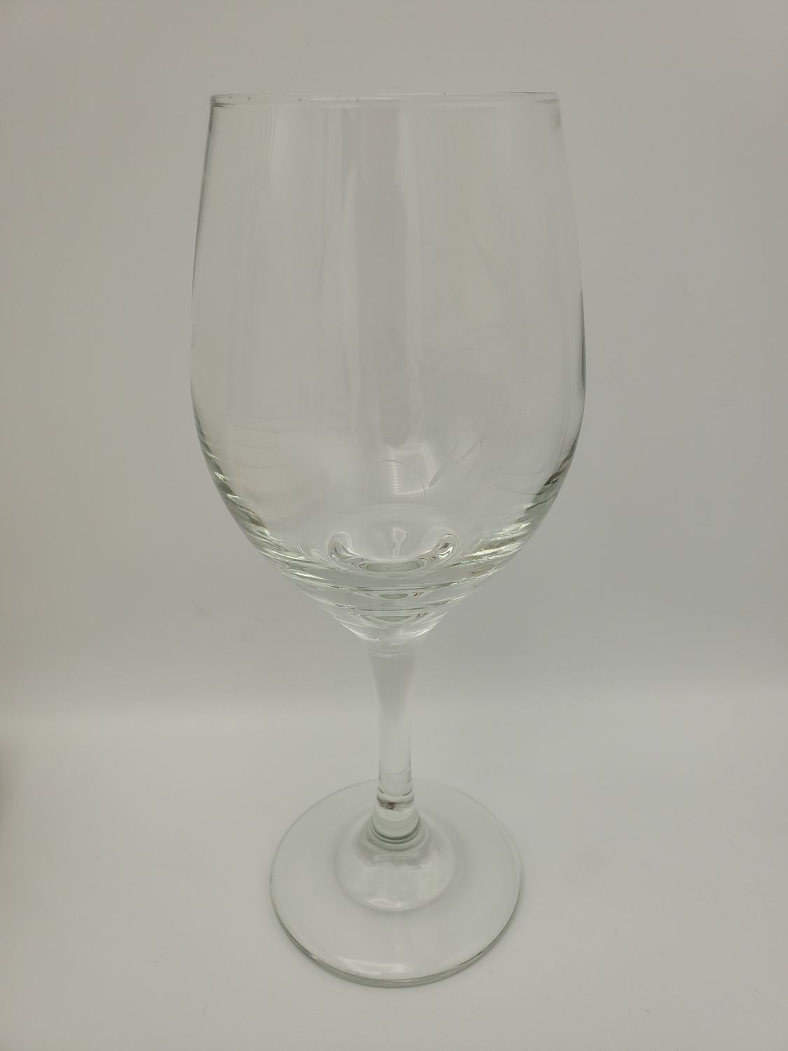 Tapered Bowl Vintage Wine Glass
