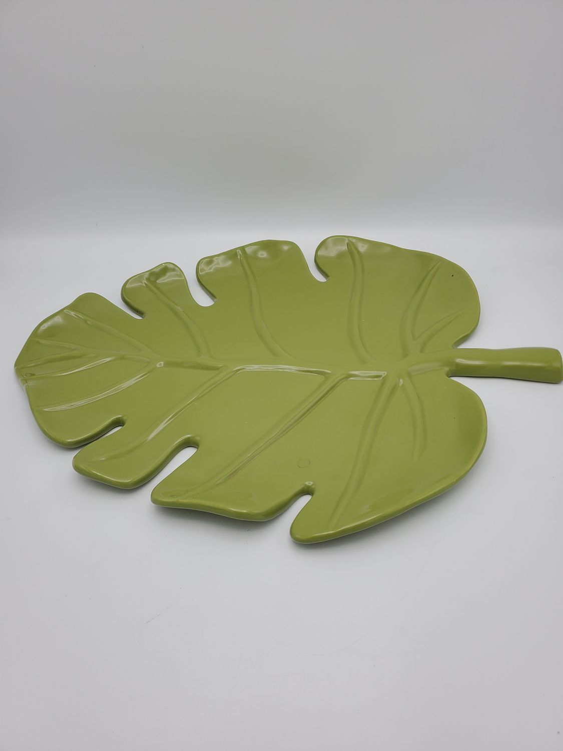 Large Green Ceramic Leaf Platter