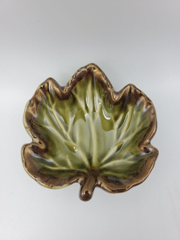 Tabletops 3D Maple Leaf