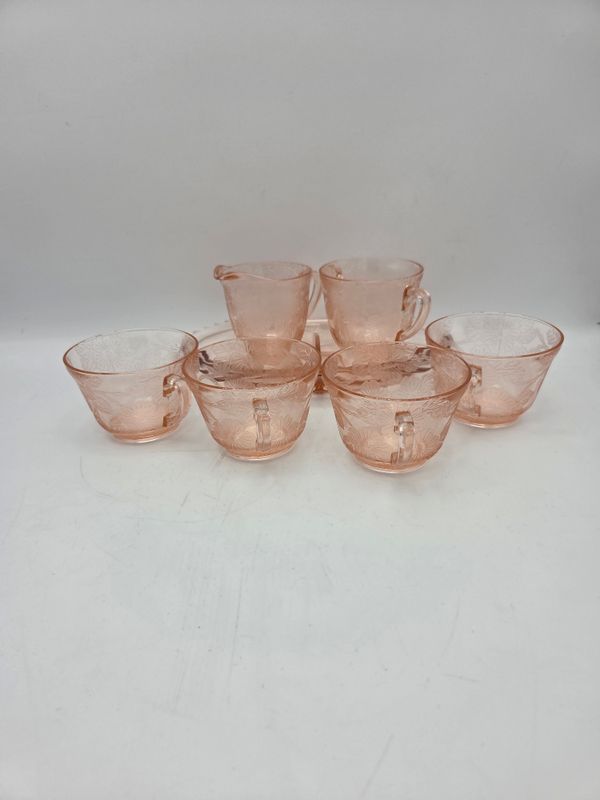 Vntg Pink Depr Glass Cups &amp; Trays Set