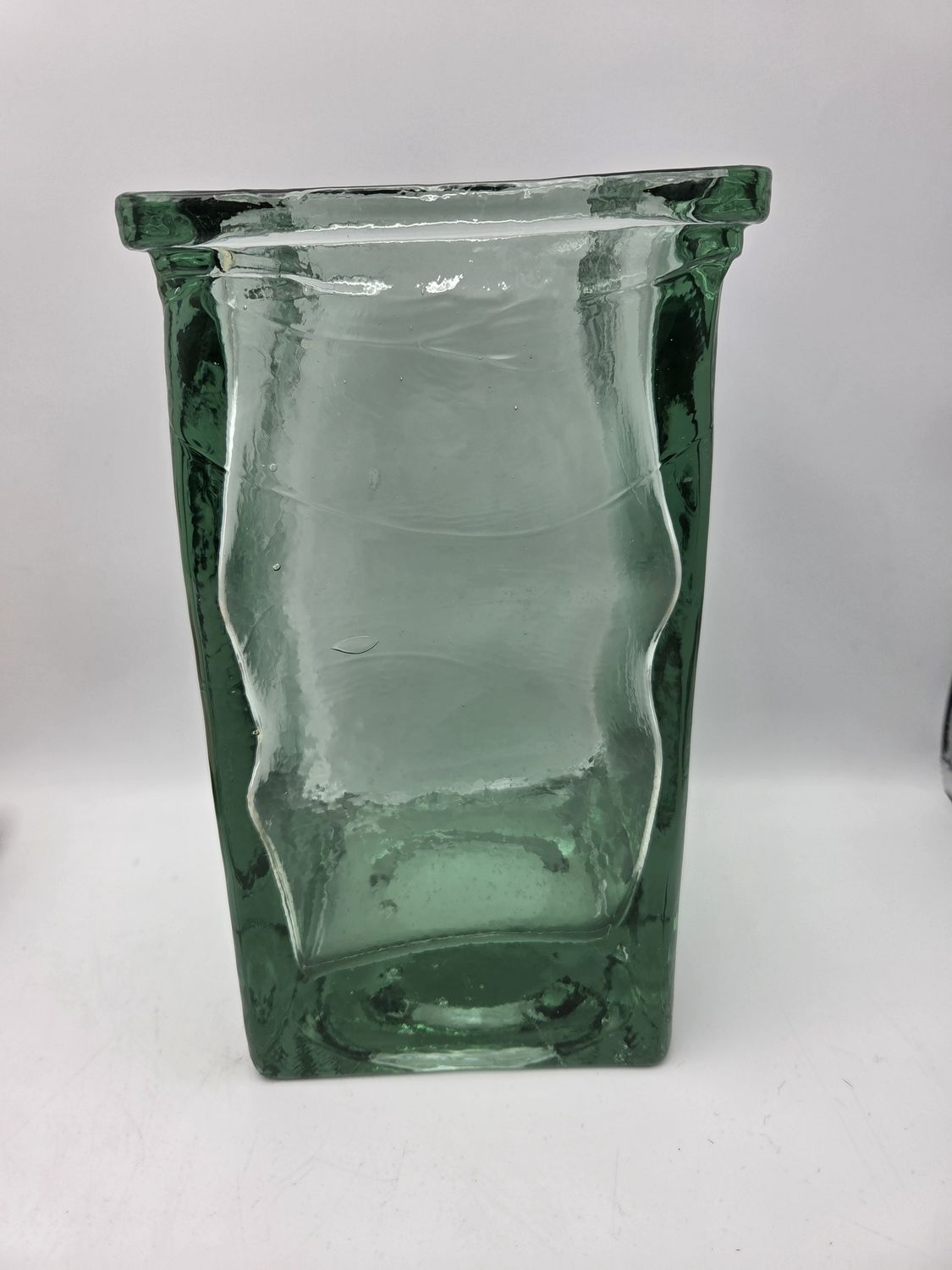 Handblown Rcycld Glass Square Vase
