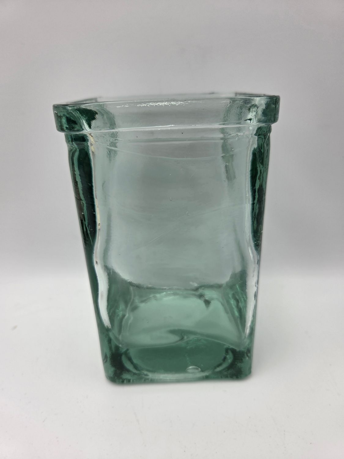 Hndblwn Green Glass Square Vase