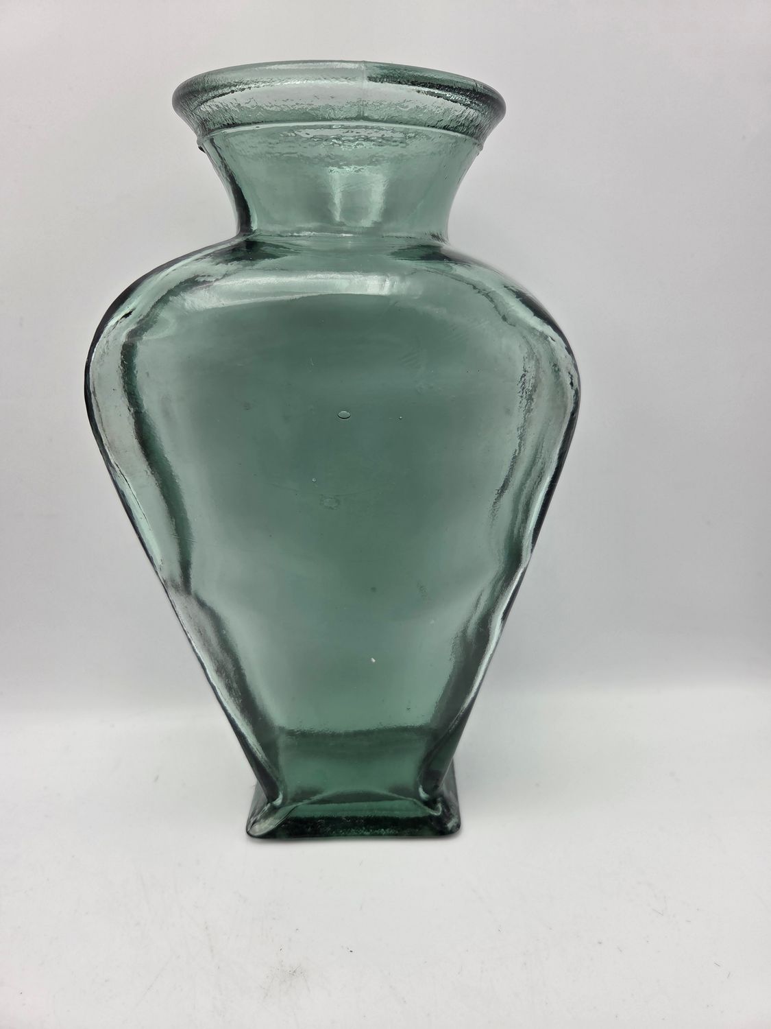 Handblwn Sea Green Glass Vase