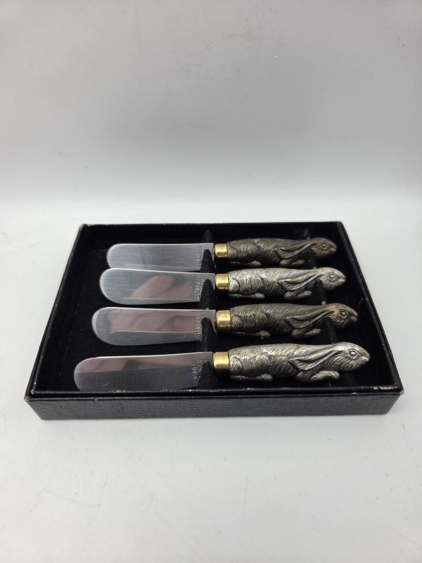 Set of 4 Rabbit Cheese Knives