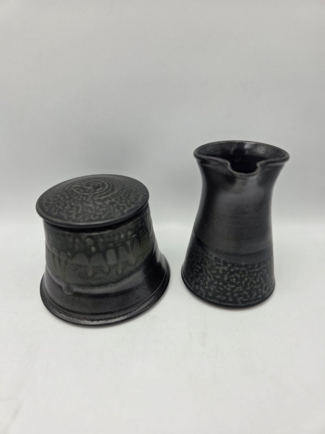 Mark Hudak Black Cream &amp; Sugar Set