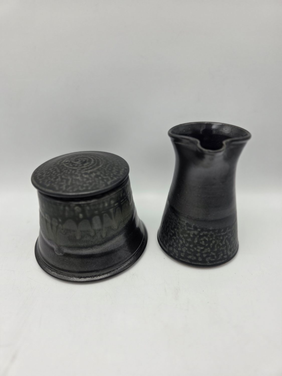 Mark Hudak Black Cream &amp; Sugar Set
