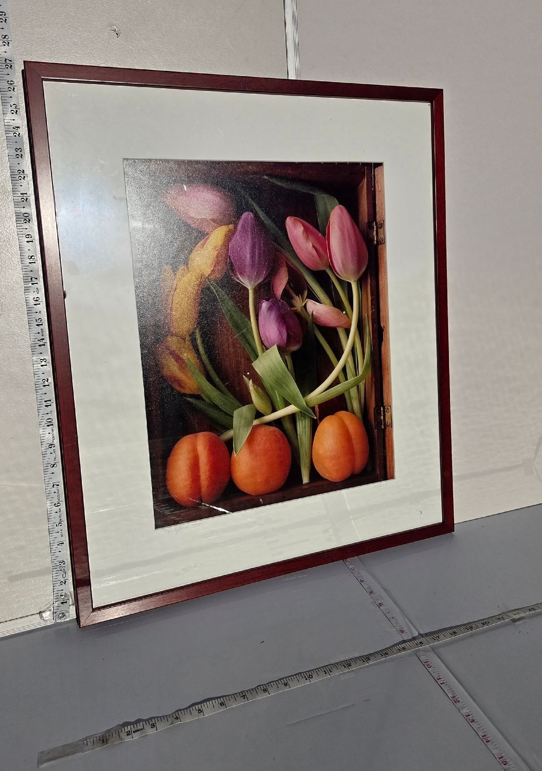 Tulip Apricot Box - Randy Dana 1997