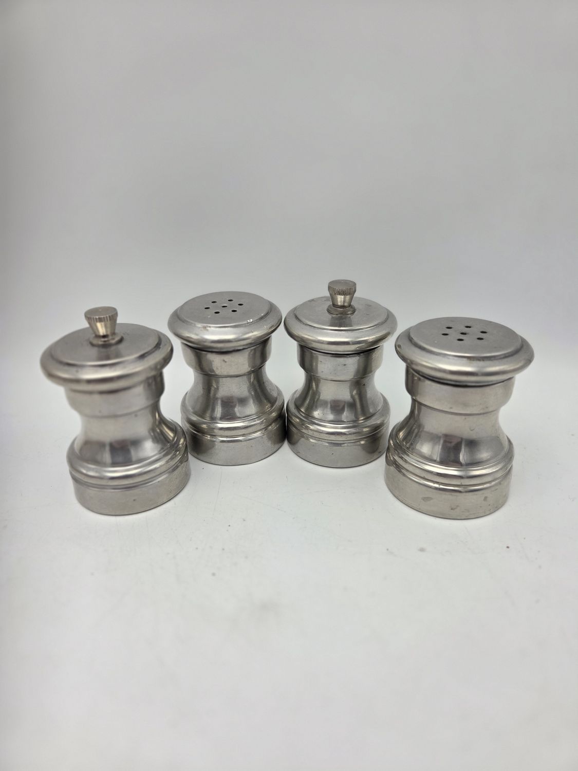Vintage Eales 1779 Italian Pewter Salt Pepper Shakers