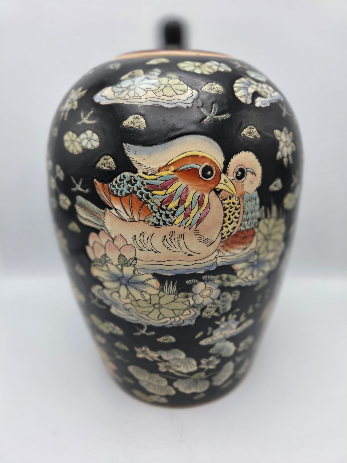 Porcelain Temple Jar with Mandarin Ducks