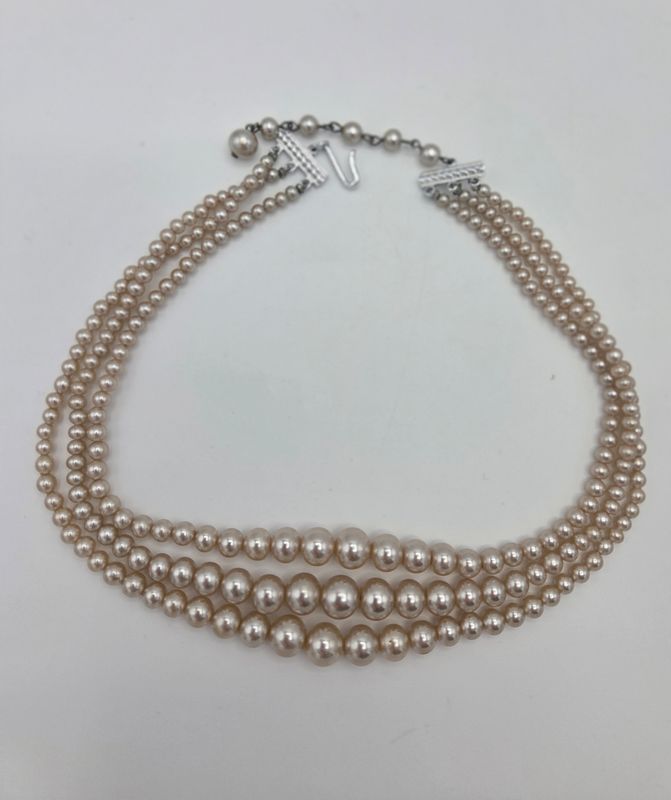 Graduated Pearl 3 Strand Necklace