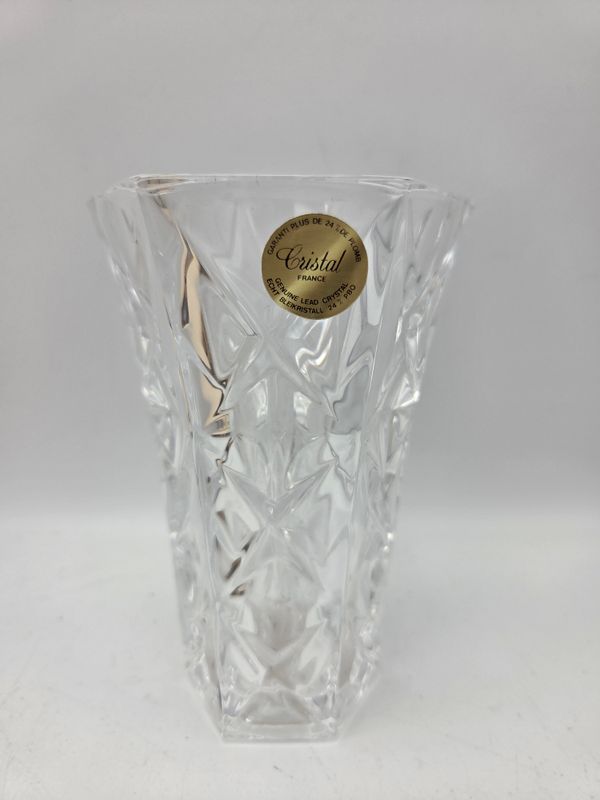 Cristal 24% Lead Crystal Cut Vase