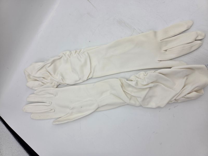 White Ruched Opera-Length Formal Gloves