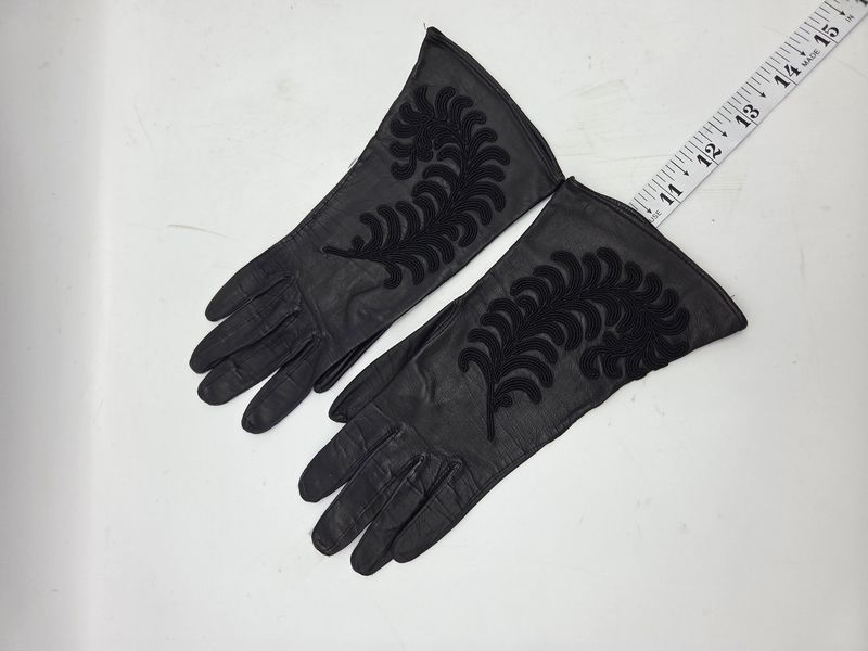 Soutache Embroidery Black Leather Gloves